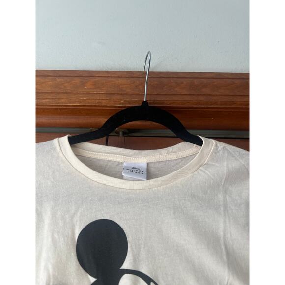 Disney Women's Mickey Mouse Graphic T-Shirt Short Sleeve Cream Size Medium - Picture 2 of 8